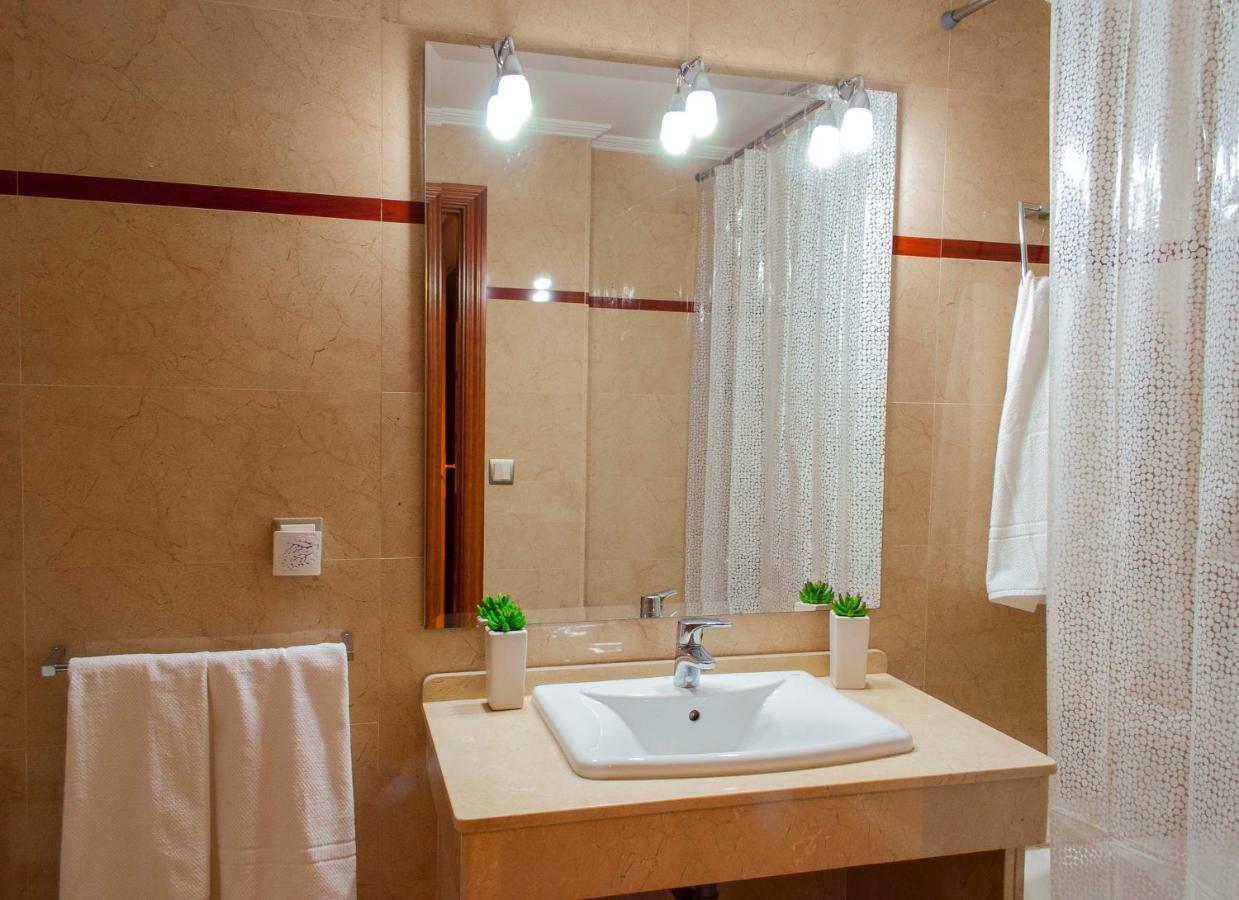 Apartamento Centrico Con Parking Privado 科爾多瓦 外观 照片