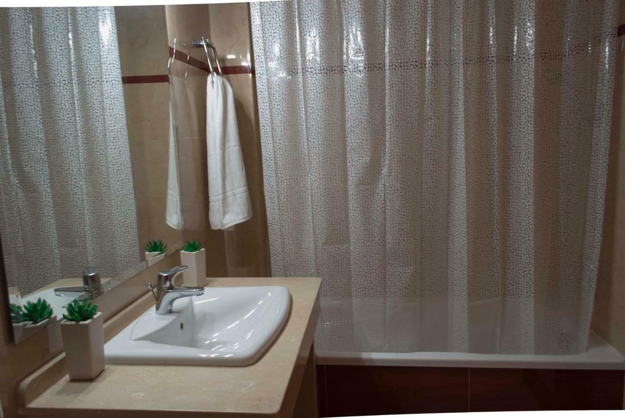 Apartamento Centrico Con Parking Privado 科爾多瓦 外观 照片